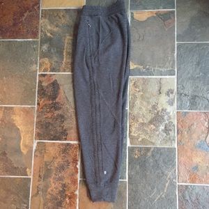 Lululemon Sweatpant Joggers Sz 4